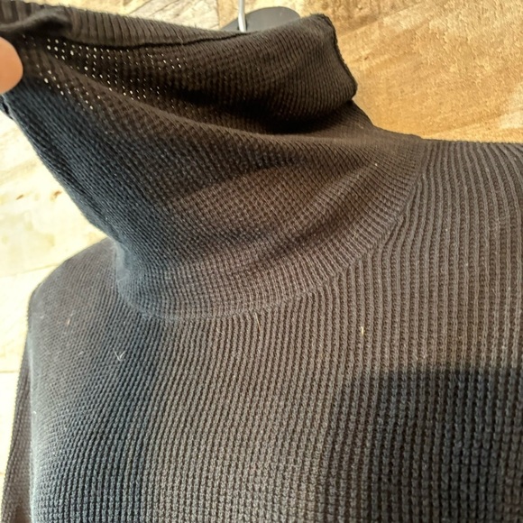 Lauren Ralph Lauren women’s black cowl neck waffle print top shirt size large - Picture 5 of 8